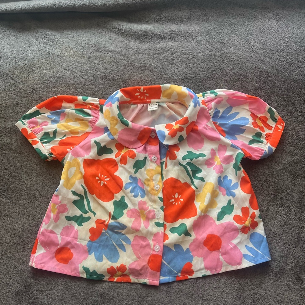 SHEIN Kids Red and Pink Button Down Blouse Shirt with Floral Design